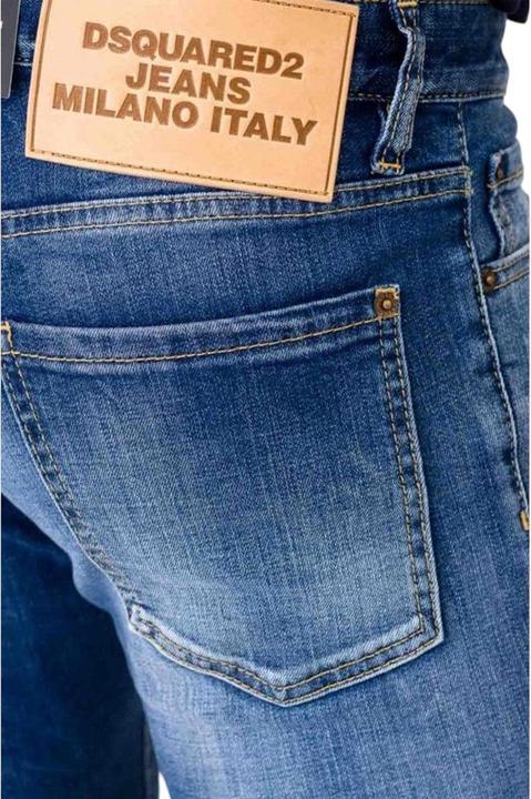 Immagine prodotto Dsquared2 Jeans Ritagliata Aderente Uomo (Banda radio 38 (2600 MHz))