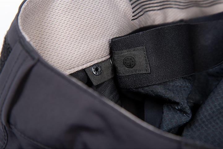 Immagine prodotto Endura Pantaloni da donna MT500 Freezing Point (S)