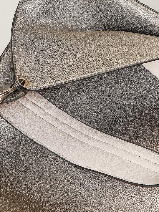 Image du produit Guess Sac à bandoulière Meridian Flap Crossbody