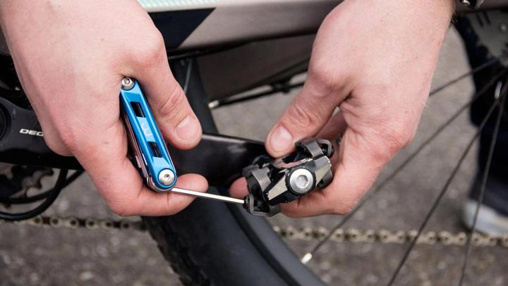 Actual product image BBB PrimeFold mini tool