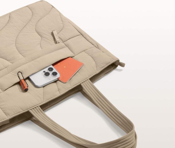 Produktbild tomtoc Terra-T38 Puffy Laptop Tote Bag, 13.5L, beige (16", Universal)