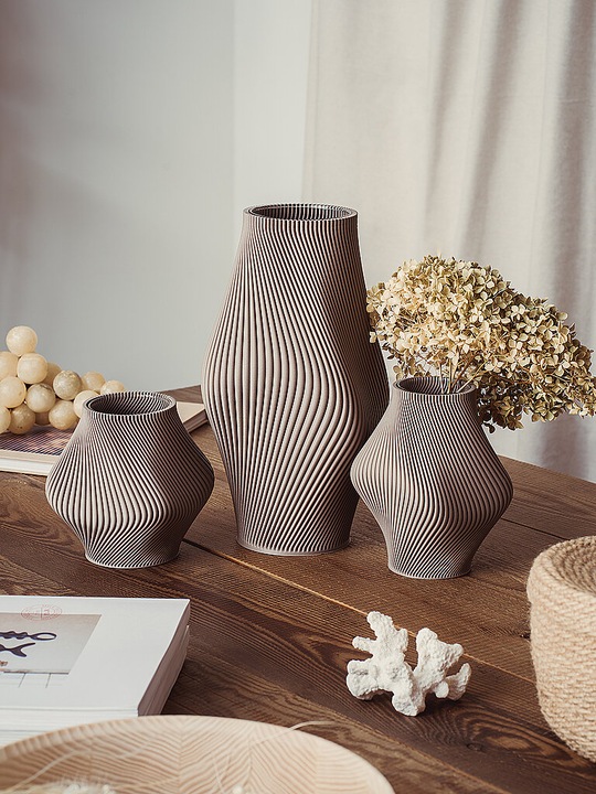 Image du produit Sheyn Vase BLOZ 374g Taupe profond (15 x 30 cm)