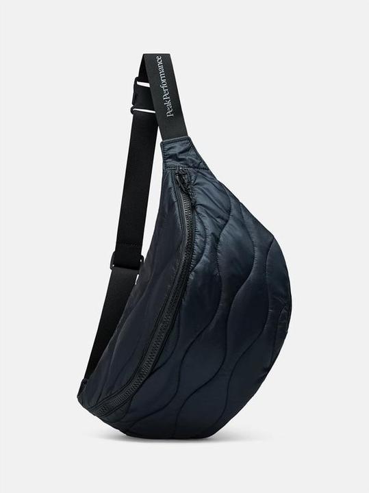 Actual product image Peak Performance Helium Bum