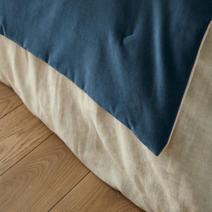 Actual product image La Redoute Interieurs Velvet (150 x 150 cm)