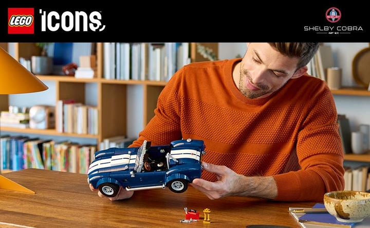 Image du produit LEGO Shelby Cobra 427 S/C (10357, LEGO Icons)