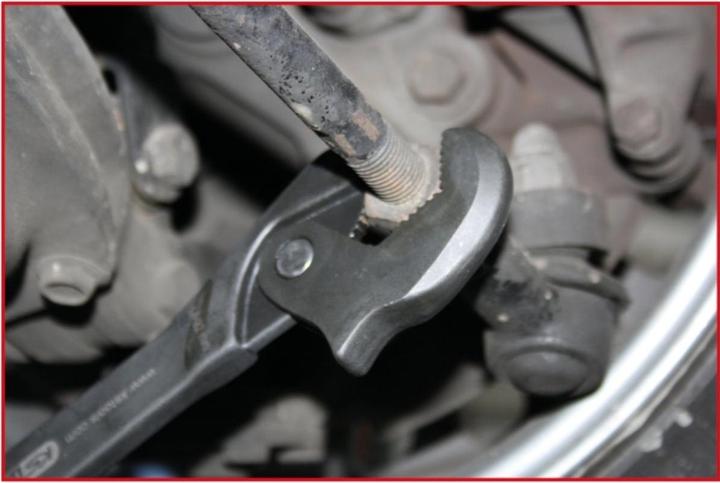 Produktbild KS Tools Einhand-Multifunktions-Schlüssel (14 mm, 32 mm)