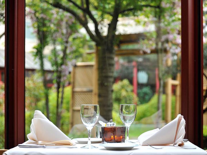 Produktbild Smartbox 2 Übernachtungen mit Frühstück im 4*-Hotel im Herzen von Brügge (2 Personen)