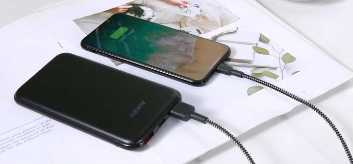 Produktbild Aukey USB-A - Lightning (1.20 m, USB 2.0, USB 3.0)