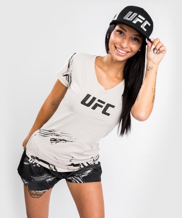 Image du produit UFC | Venum Authentic Fight Week 2.0 T-Shirt - For Women (M)
