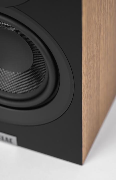 Actual product image ELAC Debut 3.0 B5.3 bookshelf speaker pair, walnut (1 pair)