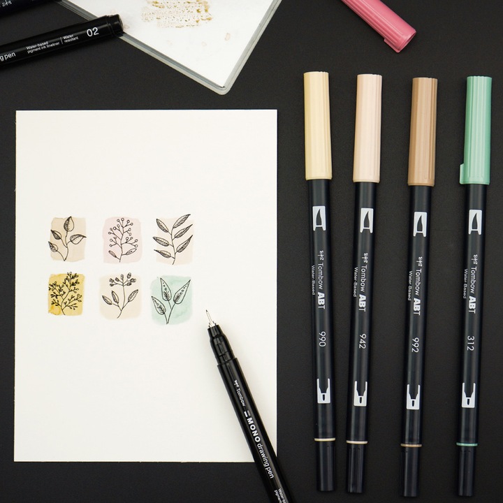 Actual product image Tombow Mono Drawing Pen (Black, 4 x)