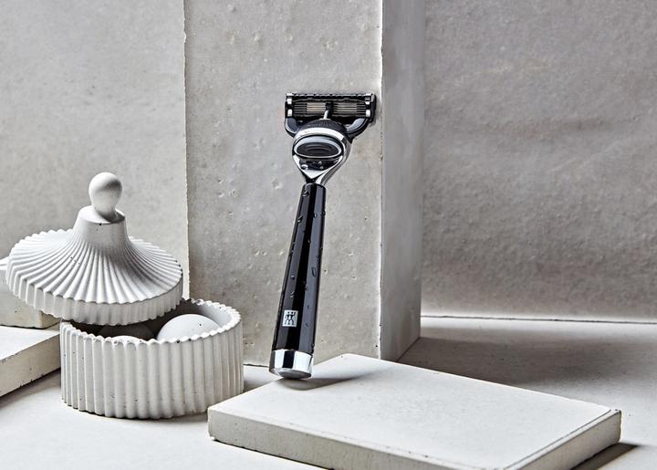 Produktbild Zwilling Rasierer mit Edelharzgriff Nassrasur Gillette Fusion Klingen