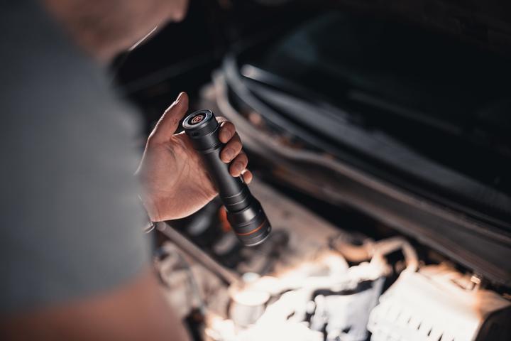 Actual product image Nebo NEWTON 1000 LED-Taschenlampe (18.40 cm, 1000 lm)