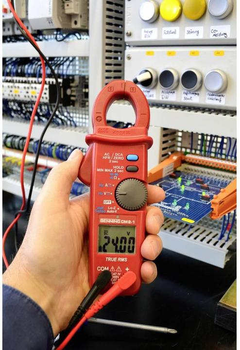Produktbild Benning 044689 Digital-Stromzangen-Multimeter (CAT III 600V, CAT IV 300V)