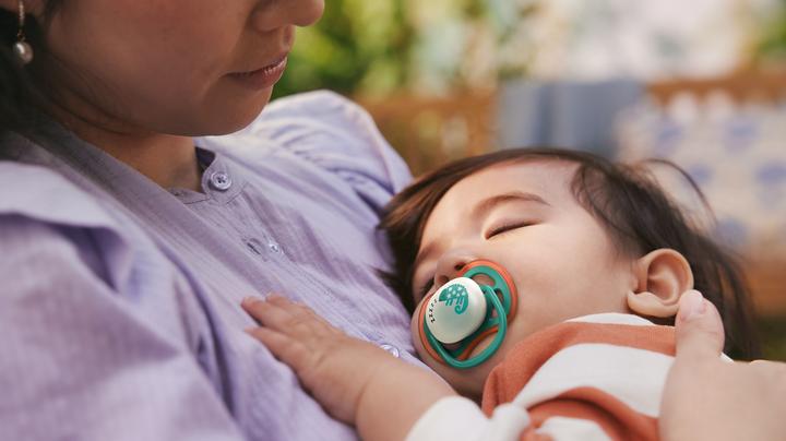 Image du produit Philips Avent Pacifier SCF376/28 ultra air nuit (2x, 6 - 18 Mois)