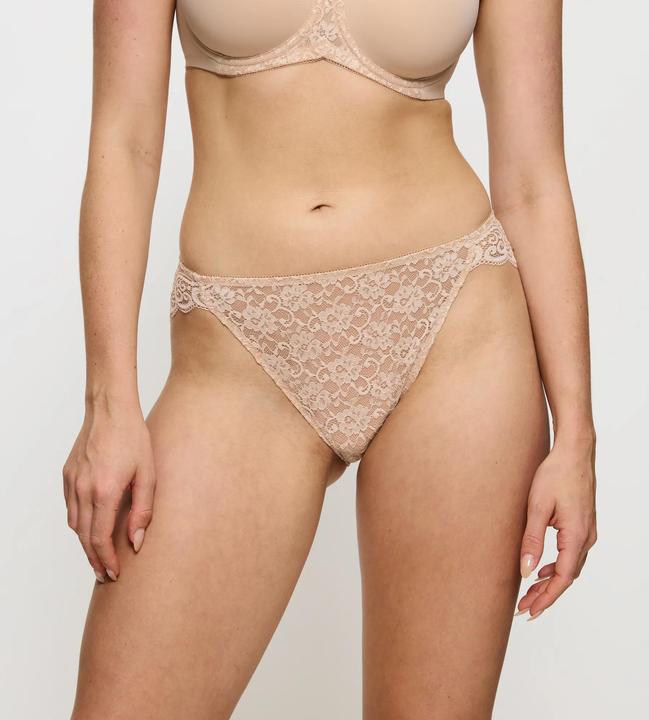 Produktbild Triumph Amourette Highleg Tai (42, 44, Einzelpack)