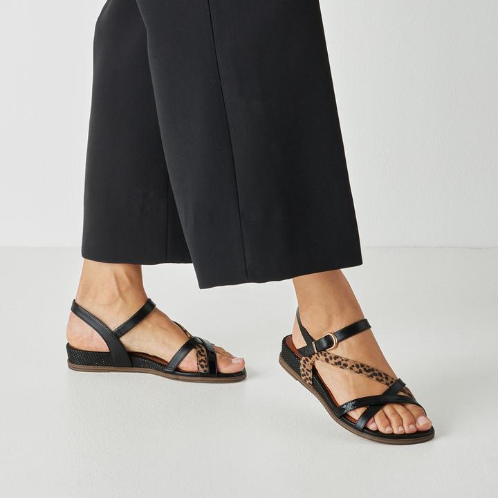 Produktbild Tamaris Sandale (38)