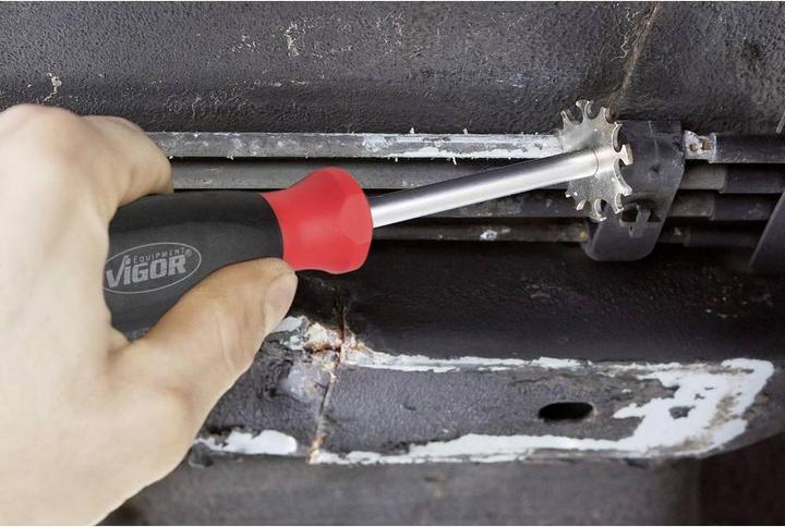Actual product image Vigor Brake Line Scraper (200 mm)
