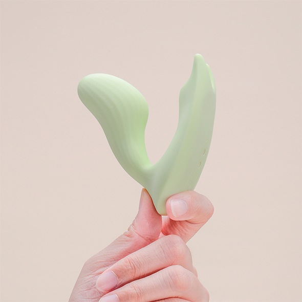 Actual product image Magic Motion Umi Smart Wearable Vibrator - Green
