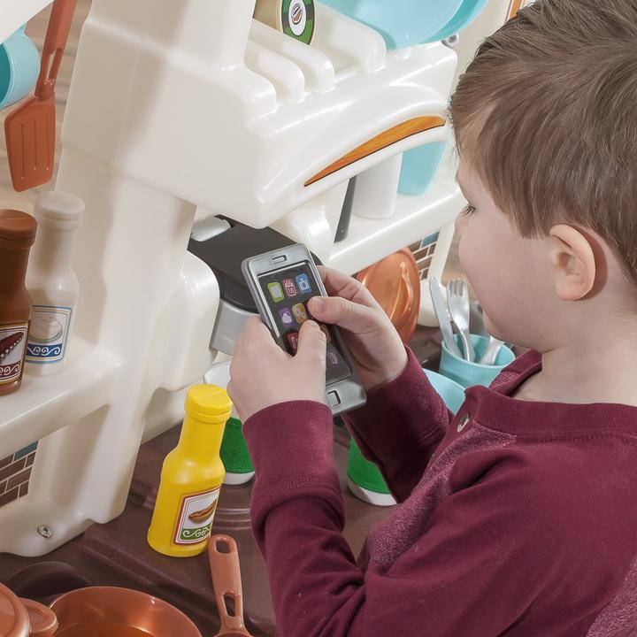 Produktbild Step2 Fun with Friends Kitchen Braun