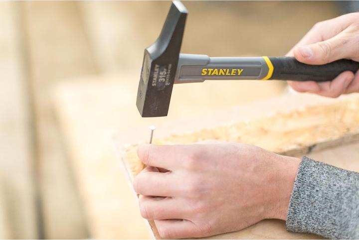 Actual product image Stanley Carpenter's hammers (315 g)