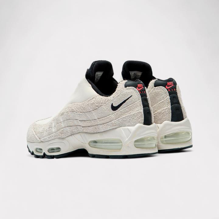 Cramoisi clair, Fantôme, Gris fumée, Noir