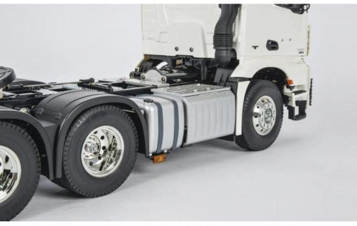Actual product image Tamiya Mercedes-Benz 3363 6x4 Arocs (Kit)