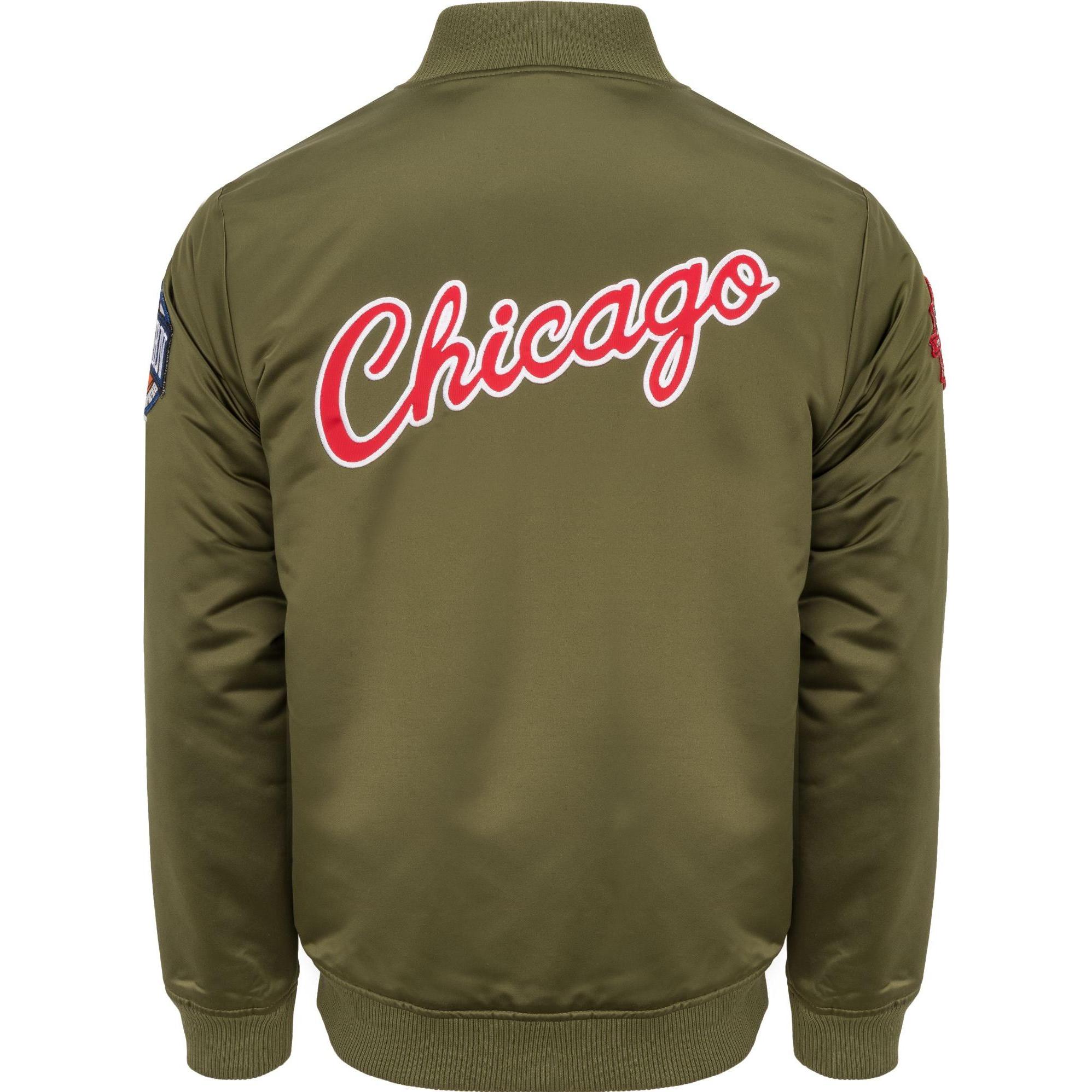 Thumbnail - Mitchell & Ness, Herren, Jacke, M&N Satin Bomber Jacke - PATCHES Chicago Bulls oliv - L (L), Grün, L