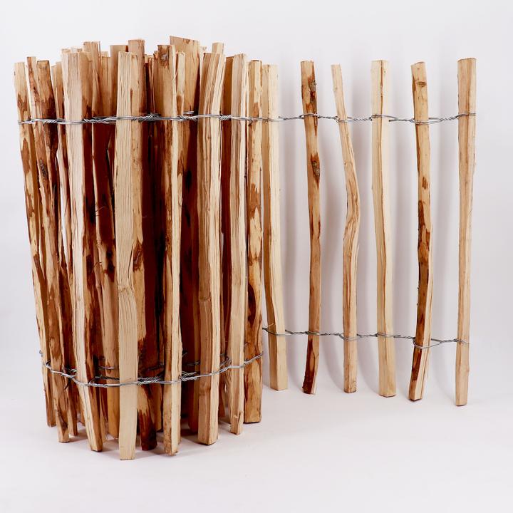 Actual product image Aquagart 5m Staketenzaun 80cm hoch Lattenabstand 4-6cm Gartenzaun Kastanienzaun aus Haselnuss Holzzaun