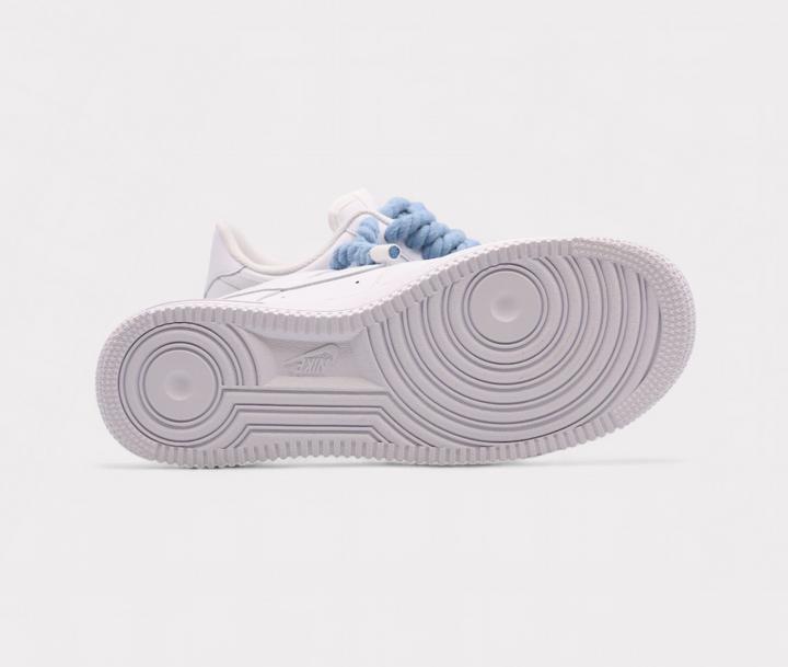 Produktbild Nike Air Force 1 White (38)