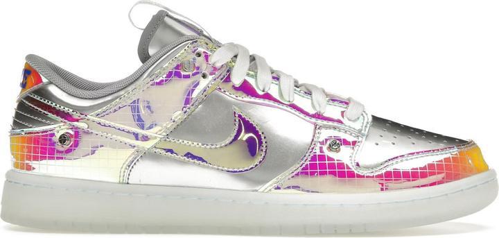 Produktbild Nike Dunk Low Be True Hyperflat (42)