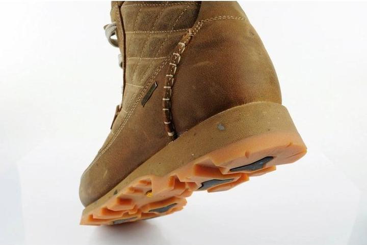 Actual product image AKU Ega GTX Lady ankle boot (38)