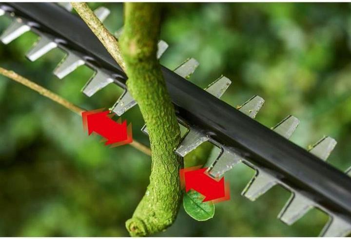 Produktbild Bosch Home & Garden UniversalHedgePole 18 (Akkubetrieb)