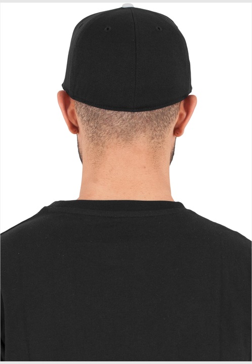 Actual product image Flexfit Premium 210 Fitted 2-Tone (L, XL)