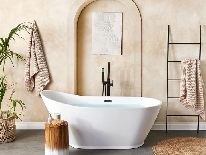 Actual product image Beliani Bath tub free-standing white oval 170 x 75 cm LONDRINA (170 l, 170 cm, 75 cm)