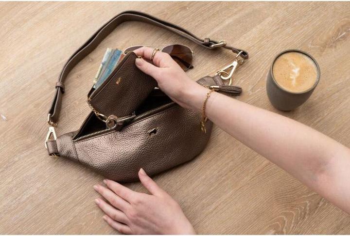 Actual product image Braun Büffel Wallet S