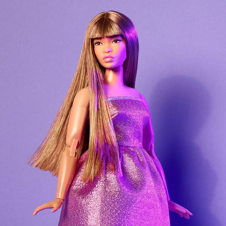Produktbild Barbie Signature Looks 23 - Curvy, Pink Mini Dress