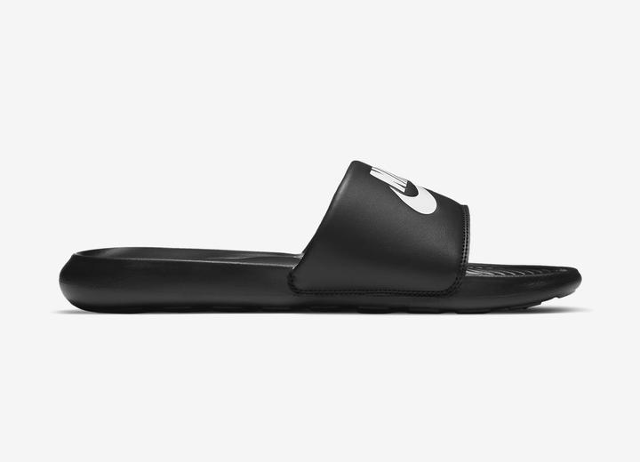 Produktbild Nike Victori One Slide Badelatsche (46)