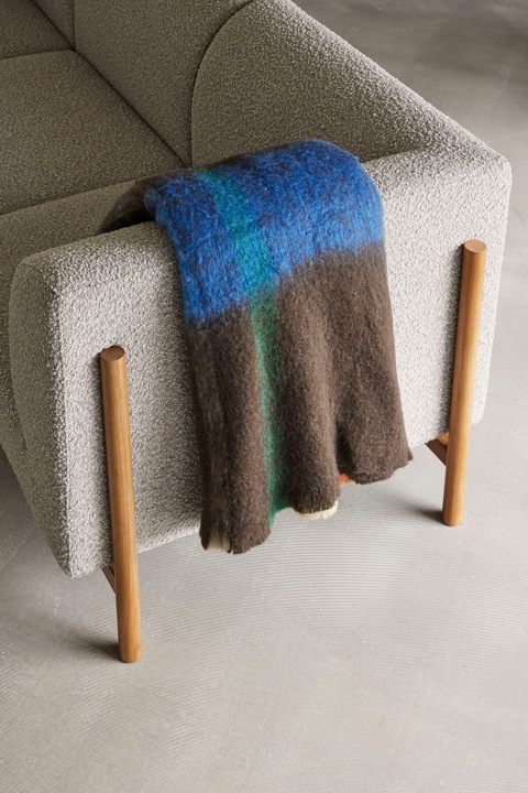 Produktbild Hübsch Moment Sofa 2 Sitzer Small Grau (2-Sitzer)
