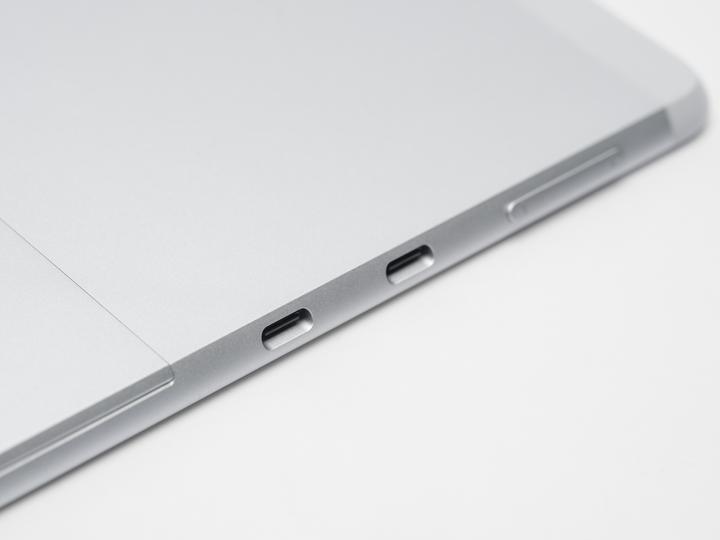 Produktbild Microsoft Surface Pro X (13", Microsoft SQ1, 128 GB, 128 GB)