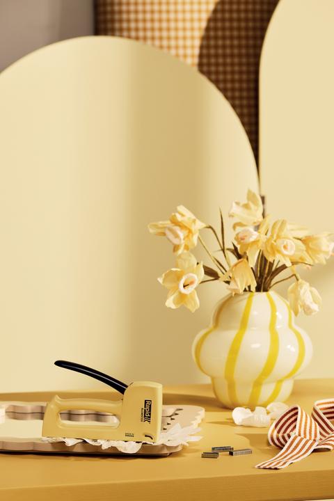 Actual product image Rapid Hand tacker R13