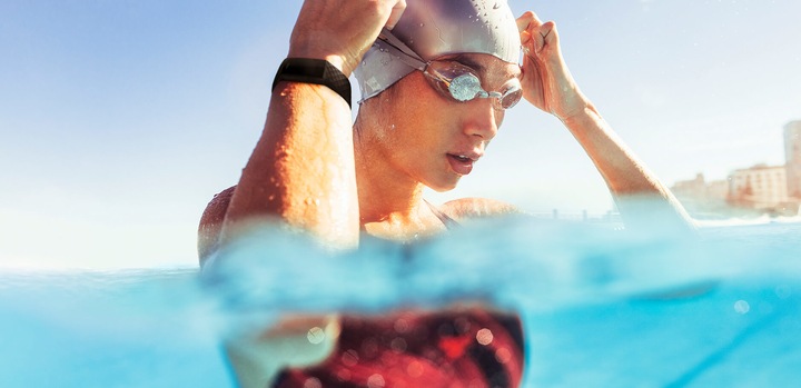 Actual product image Fitbit Charge 4 Special Edition (28.80 mm)