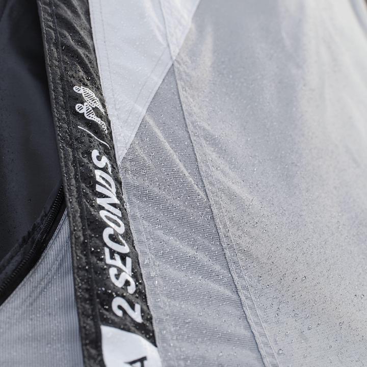 Immagine prodotto Quechua Tenda da campeggio - 2 Seconds Fresh & Black per 2 persone (Tenda pitching, 4 kg, 2 persone)
