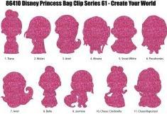 Immagine prodotto Monogram Disney Create your World 3D PVC-Taschenanhänger Princess Serie 64 Display (24)