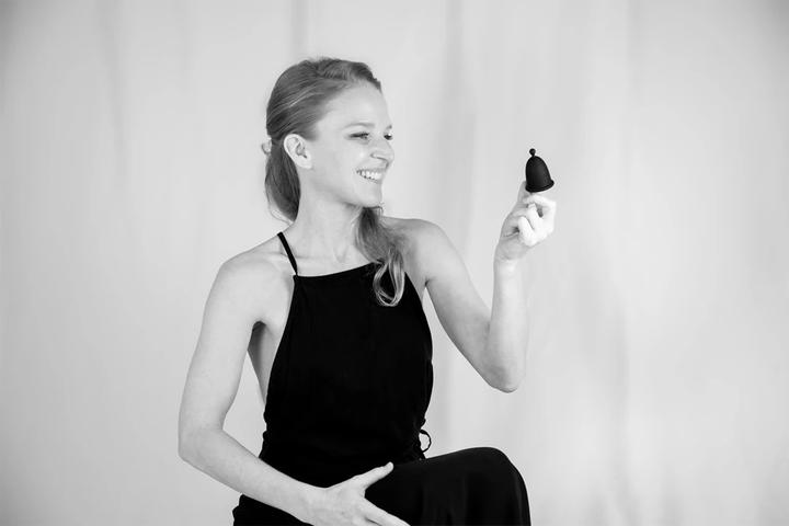 Produktbild Whoop de doo Menstruationstasse Light