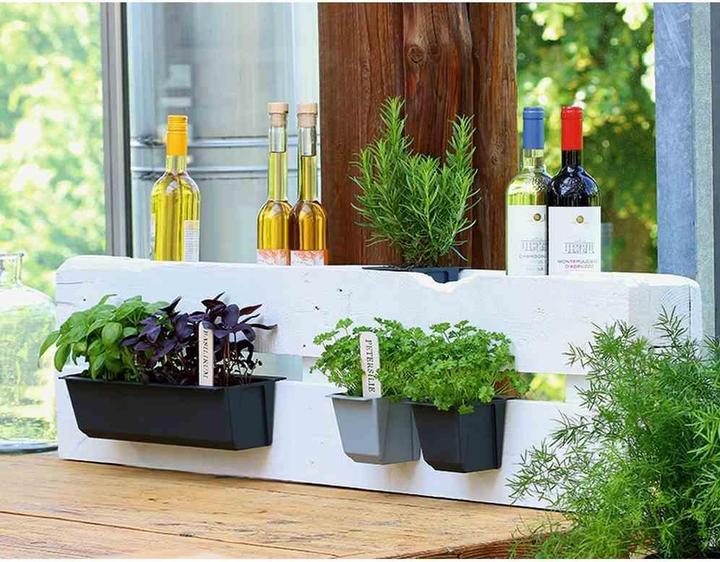 Actual product image Geli Easy planter, 10x10x10 cm, plastic in concrete (14.50 x 9.50 x 10 cm)