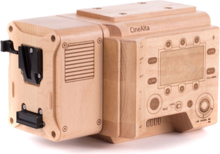 Immagine prodotto Wooden Camera Legno Sony Venice con modello AXS-R7