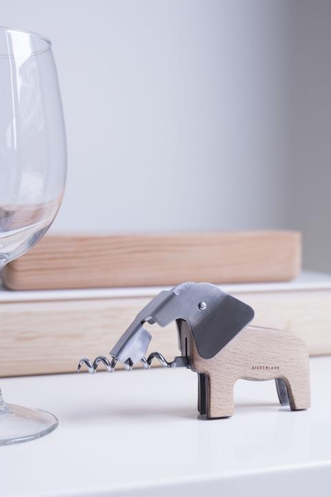 Actual product image Kikkerland Elephant (Corkscrew)