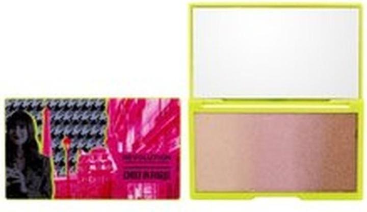 Makeup Revolution Emily In Paris In The Spotlight Highlighter (Highlighter, 12 g)