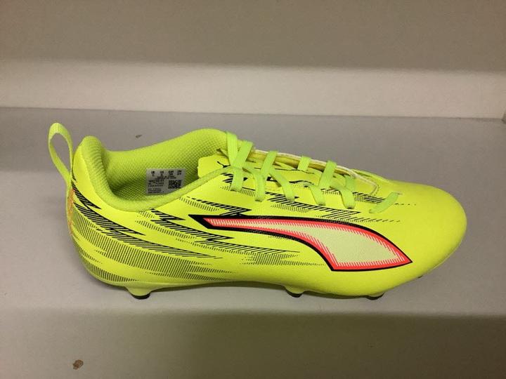 Actual product image Puma ULTRA 6 PLAY FG/AG Jr (37)
